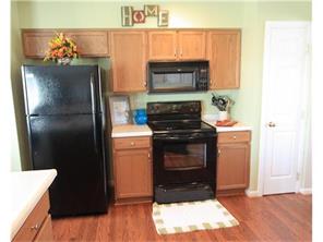 118 Walnut, Eighty Four, PA 15330 photo 6
