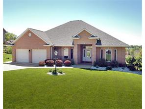66 Raphael Dr, Irwin, PA 15642 photo 1