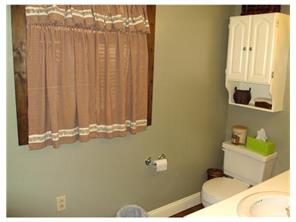 113 Sumner Ave, Vandergrift, PA 15690 photo 8