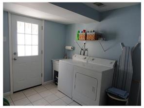 13640 St Clair Dr, Irwin, PA 15642 photo 10