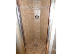 13640 St Clair Dr, Irwin, PA 15642 photo 9