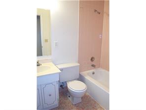 208 Georgetown Ln, Export, PA 15632 photo 13