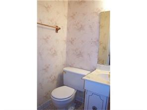 208 Georgetown Ln, Export, PA 15632 photo 16