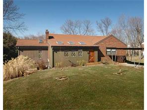 374 First St, Irwin, PA 15642 photo 1