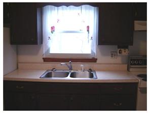 2139 Elizabeth St, Export, PA 15632 photo 4