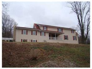 90 Mccarrell Rd, Hickory, PA 15340 photo 1