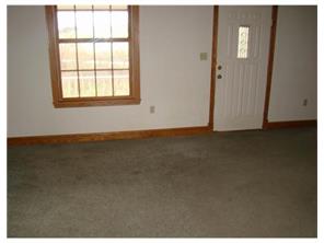 90 Mccarrell Rd, Hickory, PA 15340 photo 4
