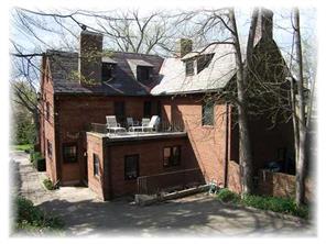 1055 Devon Rd, Pittsburgh, PA 15213 photo 2