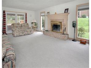 5806 Claridge Rd, Export, PA 15632 photo 3
