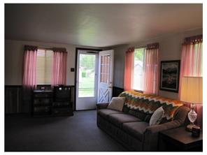 13740 St Clair Dr, Irwin, PA 15642 photo 7