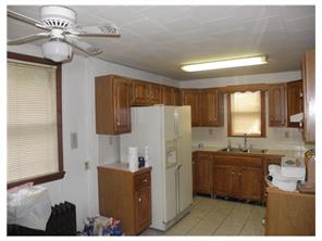 160 First Ave, New Eagle, PA 15067 photo 2