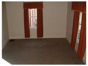 545 Walnut St, Vandergrift, PA 15690 photo 3