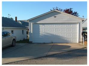 545 Walnut St, Vandergrift, PA 15690 photo 16