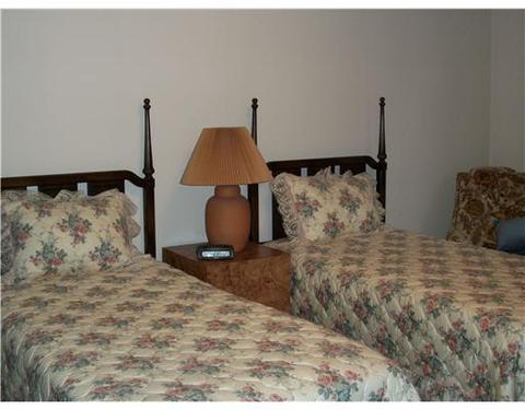 2948 Arrowhead Ct, Export, PA 15632 photo 15