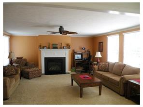 1663 Heritage Dr, Pittsburgh, PA 15237 photo 10