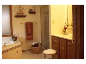 65 Raphael Dr, Irwin, PA 15642 photo 9