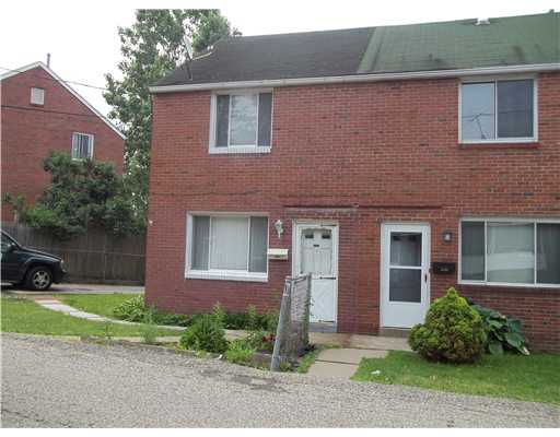 4101 Bataan Dr, Clairton, PA 15025 photo 1