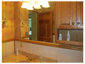 1888 Ivanhoe Dr, Irwin, PA 15642 photo 9