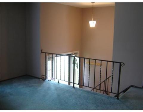 24 Dover Rd, Irwin, PA 15642 photo 6