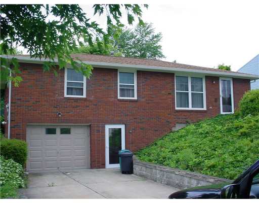 9971 Deerfield, Irwin, PA 15642 photo 1