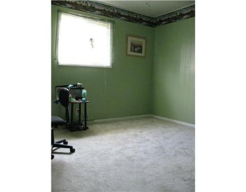 2002 Rutledge Rd, Transfer, PA 16154 photo 16