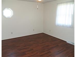 1260 S Walnut St, Monaca, PA 15061 photo 9