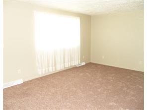 1260 S Walnut St, Monaca, PA 15061 photo 6