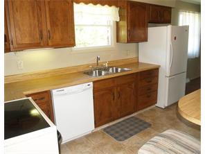 1260 S Walnut St, Monaca, PA 15061 photo 4