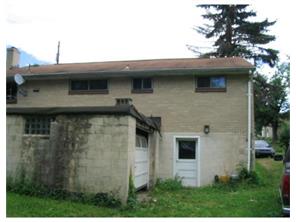 34 Corbett Dr, Irwin, PA 15642 photo 14