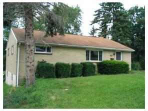34 Corbett Dr, Irwin, PA 15642 photo 18