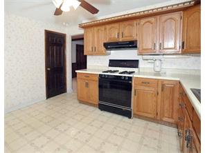 2357 Adams, Export, PA 15632 photo 4