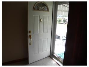 13460 St Clair Dr, Irwin, PA 15642 photo 7