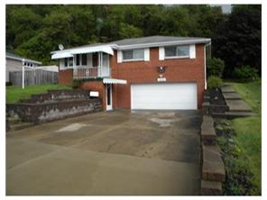 13460 St Clair Dr, Irwin, PA 15642 photo 1