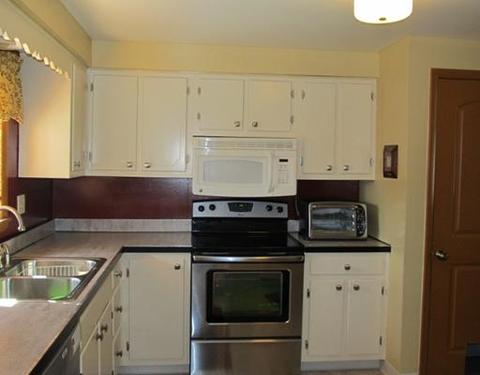 139 Windsor, Irwin, PA 15642 photo 3