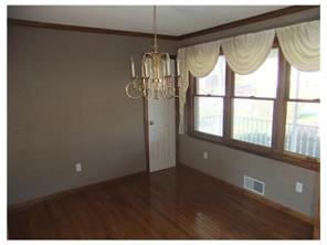 11480 Mckee Rd, Irwin, PA 15642 photo 4