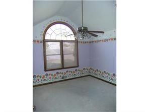 11480 Mckee Rd, Irwin, PA 15642 photo 10