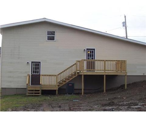 128 Chestnut St, Everson, PA 15631 photo 10