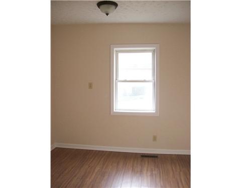 128 Chestnut St, Everson, PA 15631 photo 6