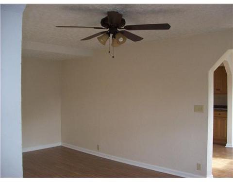 128 Chestnut St, Everson, PA 15631 photo 3