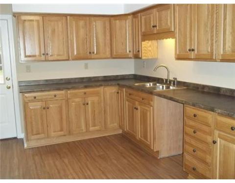 128 Chestnut St, Everson, PA 15631 photo 5