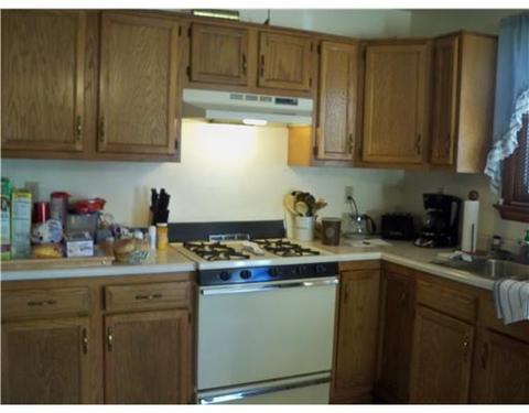 218 Fairview Dr, Irwin, PA 15642 photo 4