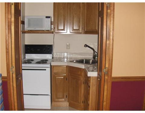 131 Chambers Dr, Monaca, PA 15061 photo 9