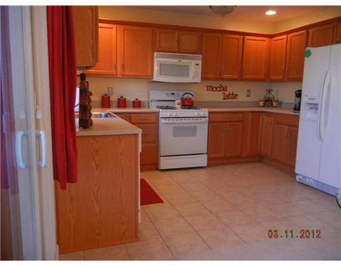 6909 Spring Valley Ln, Export, PA 15632 photo 5