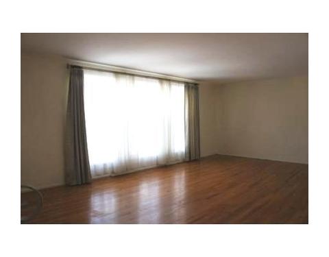 119 Dover Dr, Coraopolis, PA 15108 photo 2