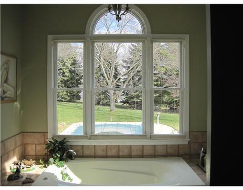 2359 Adams Ct, Export, PA 15632 photo 12