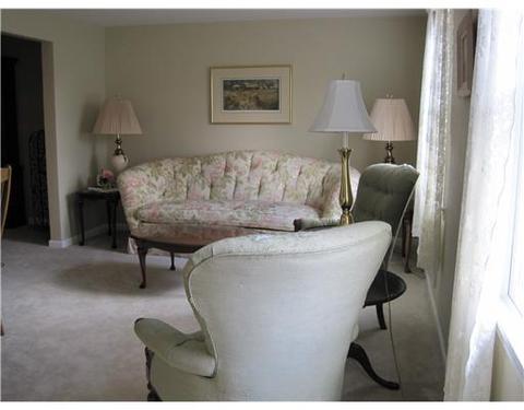 2359 Adams Ct, Export, PA 15632 photo 9