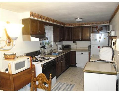 801 Central Aly, New Eagle, PA 15067 photo 7