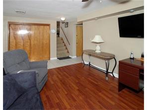 13597 Ormsby Dr, Irwin, PA 15642 photo 11