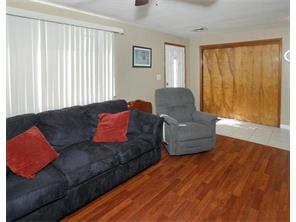 13597 Ormsby Dr, Irwin, PA 15642 photo 10