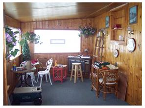 110 Clair St, Irwin, PA 15642 photo 8
